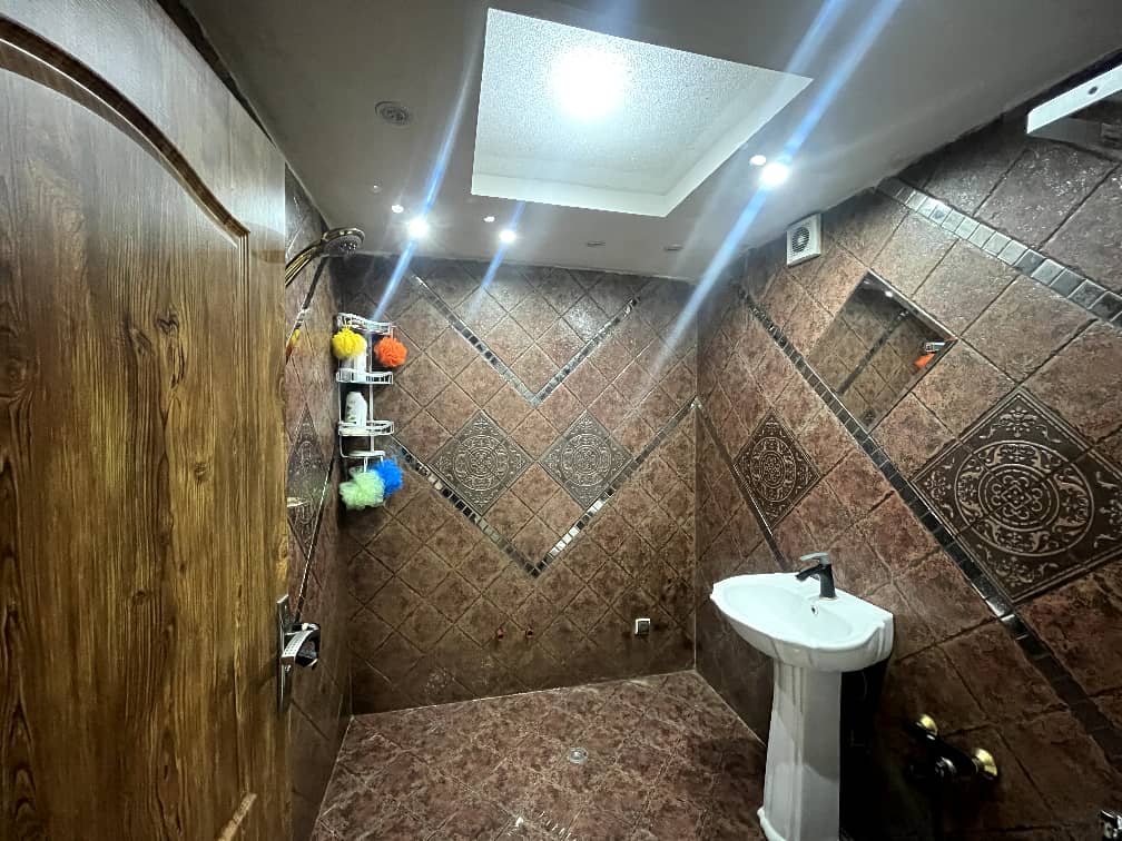 آپارتما ن 117 متری طبقه اول